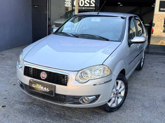 FIAT SIENA 1.8 MPI HLX 8V FLEX 4P MANUAL FIAT SIENA 1.8 MPI HLX 8V FLEX 4P MANUAL